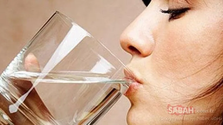 Sabahları sıcak su içmenin faydaları