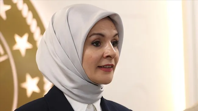 bakan-goktas-sosyal-medya-yasasinin-detaylarini-anlatti-bu-bir-yasak-degil-duzenleme-1777489238634.jpg Bakan Göktaş sosyal medya yasasının detaylarını anlattı: “Bu bir yasak değil, düzenleme”