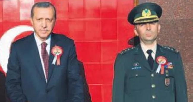 Cumhurbaşkanı’nın koltuğuna oturacaktı