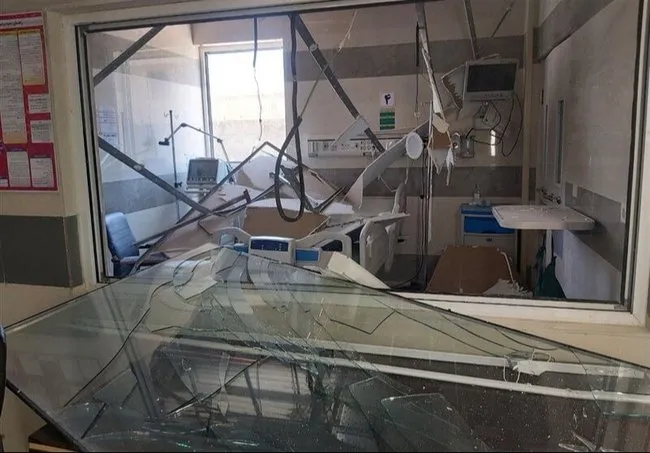 İşgalci İsrail İran’da hastane bombalamaya başladı: Kirmanşah’ta tedavi gören siviller hedef alındı