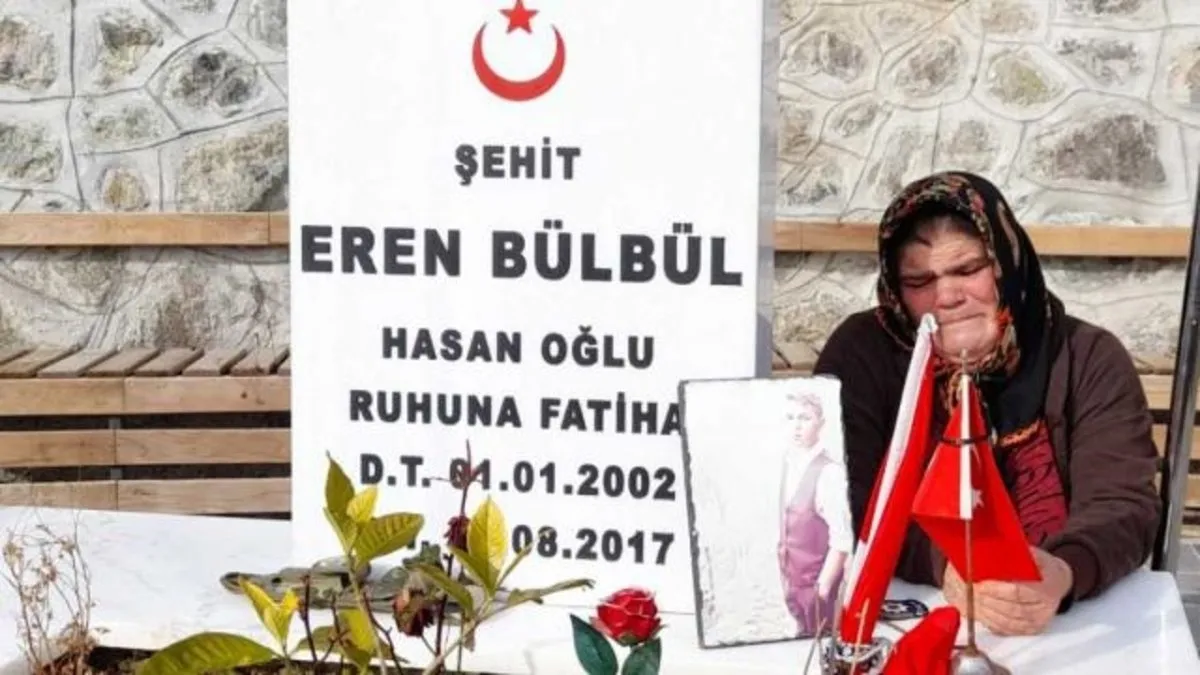 DEM Parti terör örgütü PKK'nın şehit ettiği Eren Bülbül'ün annesini aradı