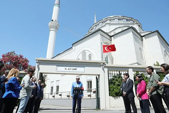 son-dakika-baskan-erdogandan-onemli-aciklamalar-putin-ve-trump-ile-gorusebilirim-1753445365541.jpg