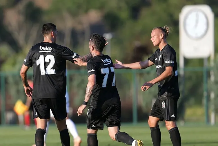 Abdullah Avcı'nın sıkıntısı Beşiktaş'ın solunda