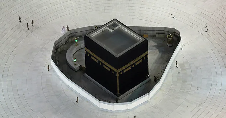 Kabe’de teravih cemaatsiz kılınacak