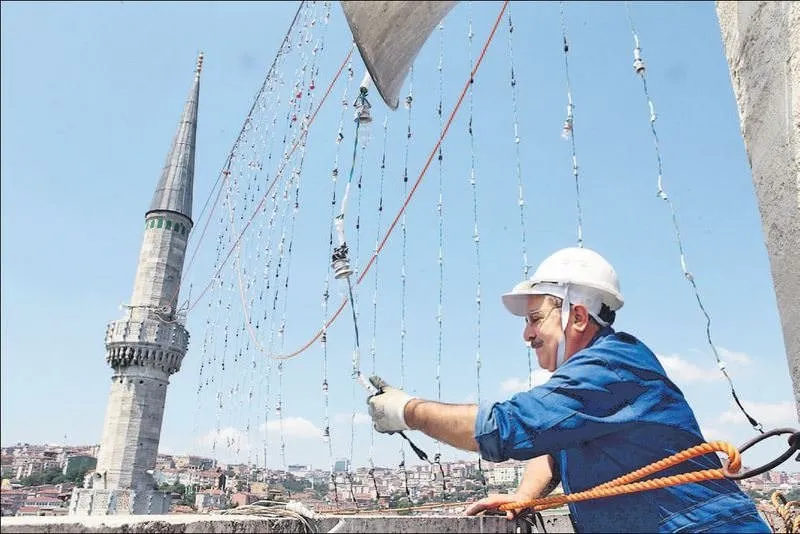 Camileri mahya heyecanı sardı - En Son Haber
