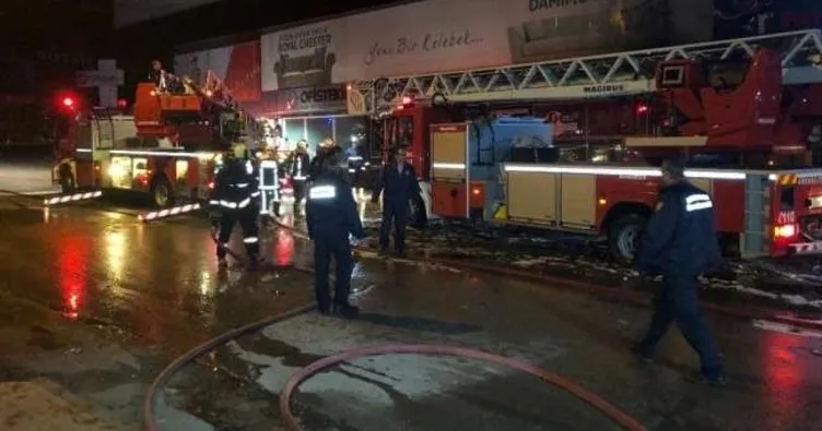 Başkent’te mobilya mağazası yandı