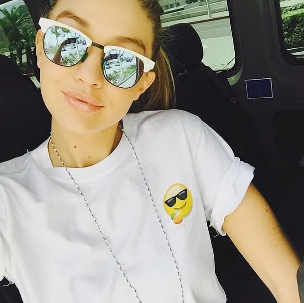 Simdi Bu Gozlukler Moda Galeri Yasam