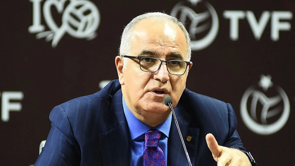 Son dakika: Mehmet Akif Üstündağ yeniden TVF Başkanı seçildi!