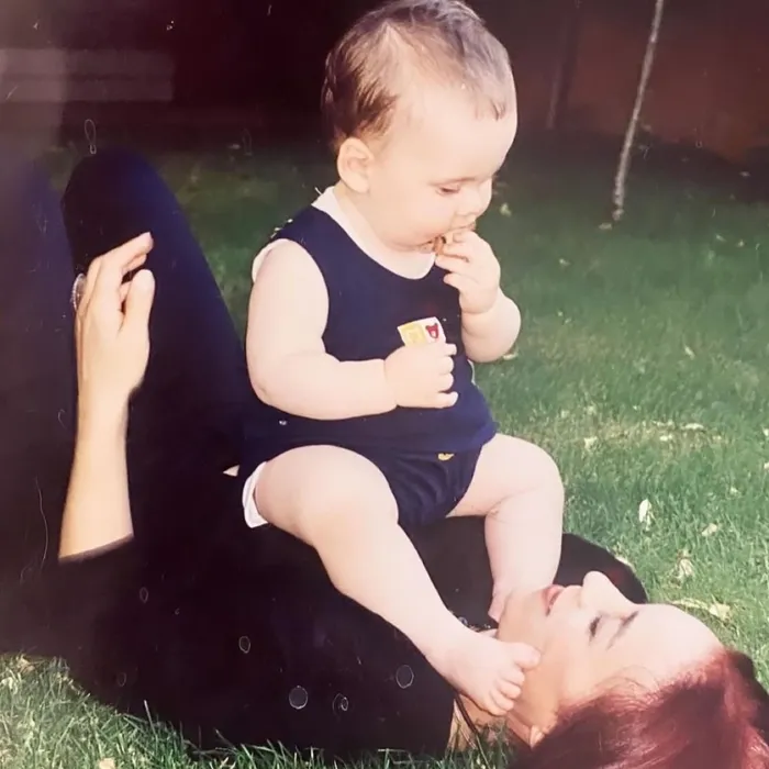 Annesi Şevval Sam babası Metin Tekin! Ünlü çiftin oğlu meğer oyuncuymuş...