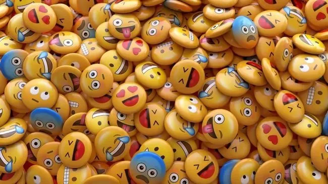 gorsel-olarak-sosyal-duygusal-olarak-yalnizlar-cocuklarin-dili-artik-emojiler-1761316275799.jpeg