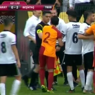 Galatasaray - Beşiktaş U21 derbisinde olay!