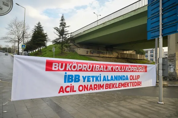 ibbye-ait-balikyolu-koprusu-tehlike-saciyor-1769613807104.jpg