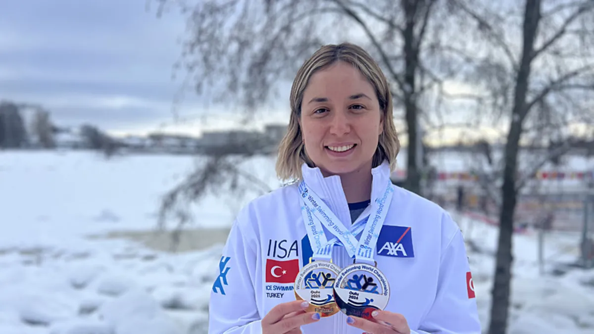 Bengisu Avcı dünya rekoruyla altın madalya! Bengisu Avcı dünya rekoruyla altın madalya!