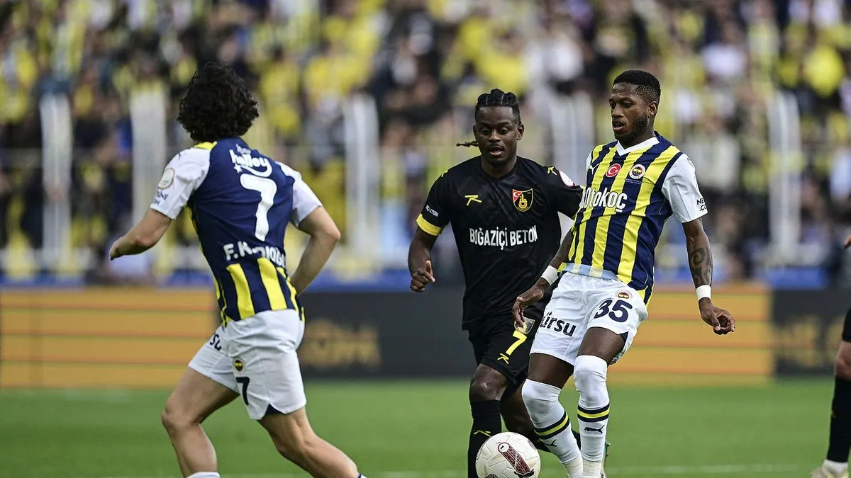 Son dakika Fenerbahçe haberi Fred'den gelecek sezon için flaş sözler
