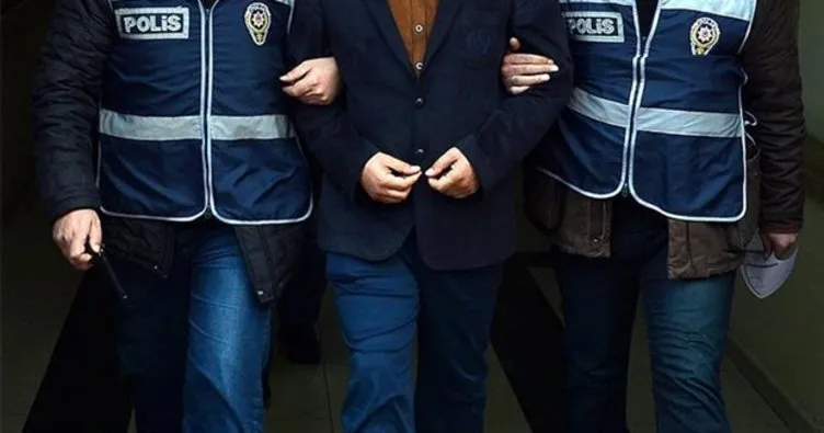 İzmir’de FETÖ’cülere baskın: 14 gözaltı