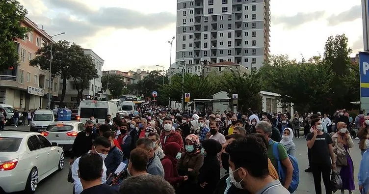 İstanbul’da metro seferleri durdu, duraklarda yoğunluk oluştu