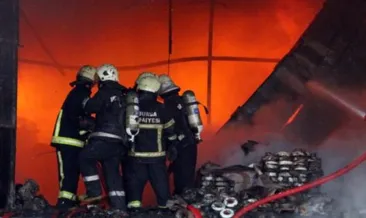 Tekstil fabrikasında korkutan yangın