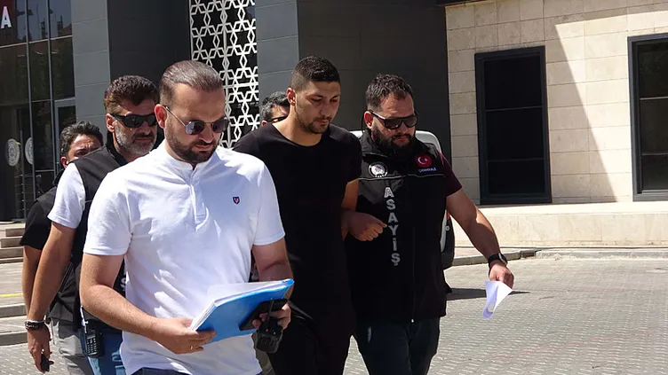 Kayınpederini sağ koltuk altından, eşini kasığından, eşinin anneannesi karnından, eşinin teyzesi boynundan bıçakladı! Sözleri herkesi şaşırttı!