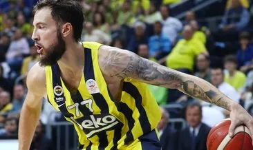 Joffrey Lauvergne, Fenerbahçe Beko’da kalacağını açıkladı
