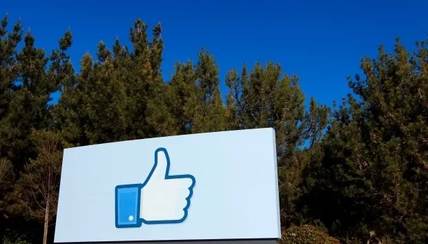 Facebook’un gizli kuralları deşifre oldu