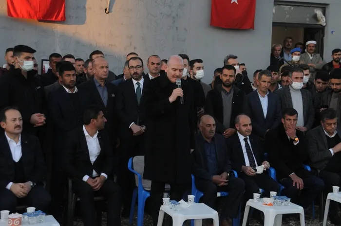 bakan-soylu-tahir-guvenin-kani-yerde-kalmayacak-1639239121762.jpeg