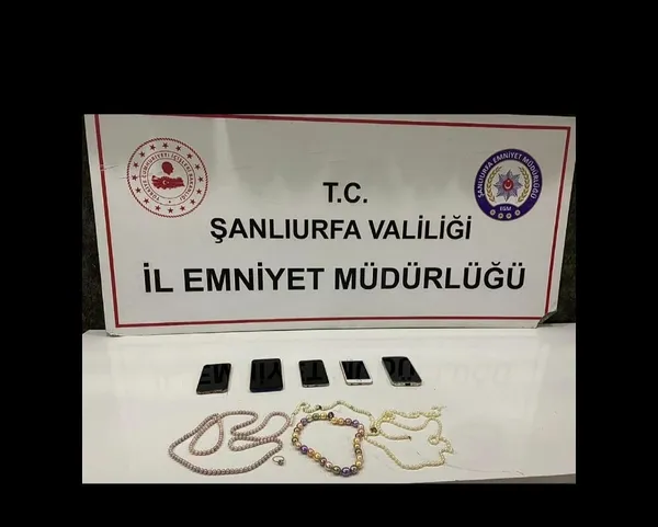 sanliurfa-merkezli-telefon-dolandiricilarina-operasyon-17-tutuklama-1709931324112.jpg