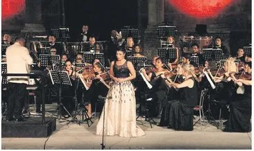 Aspendos’ta opera gala gecesi