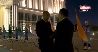 Cumhurbaşkanı Erdoğan, Kırgızistan Cumhurbaşkanı Caparov ile bir araya geldi | Video