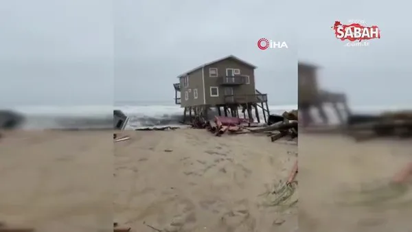 ABD’de yazlık ev, kıyı erozyonunda dalgalara kapıldı | Video