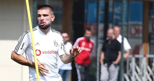 Rebocho, yönetim talimatıyla kadro dışı