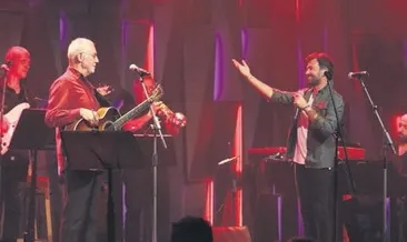 Sahnede yıldızlar geçidi