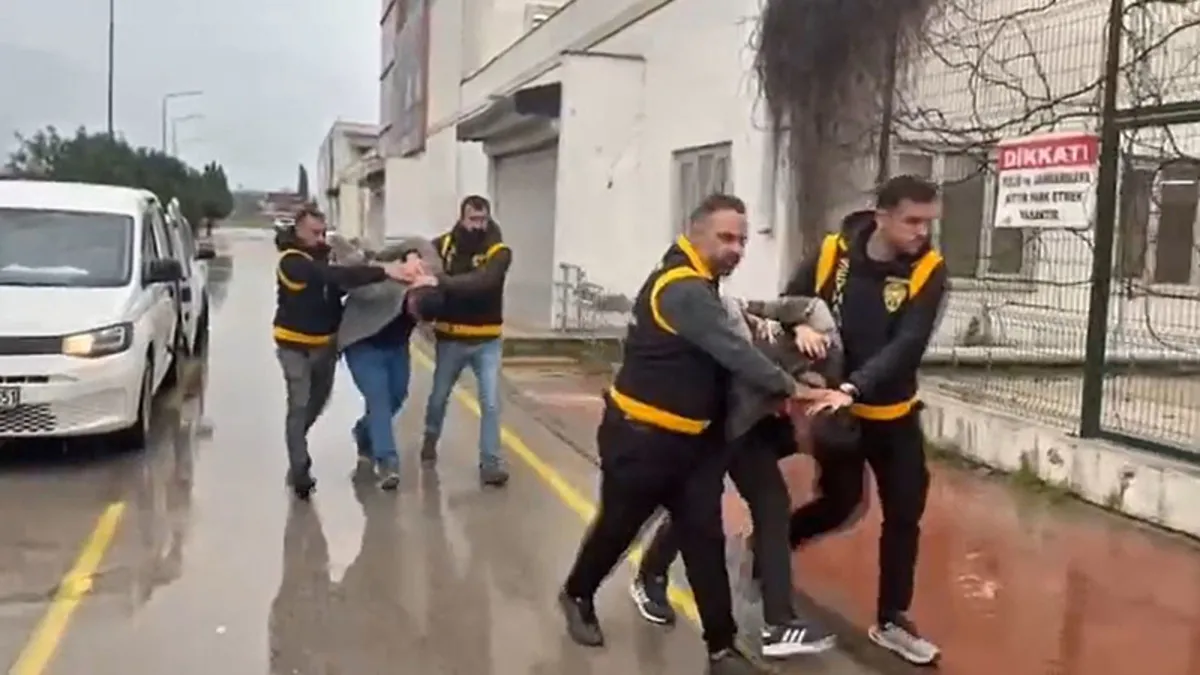 Atlara işkence yapan şüphelilere hayvan Barınağında çalışma cezası Atlara işkence yapan şüphelilere hayvan Barınağında çalışma cezası