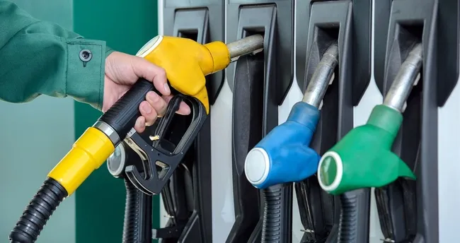 BENZİN-MAZOT FİYATI SON DAKİKA: Akaryakıt için indirim geliyor! Benzin fiyatı ve motorin fiyatları ne kadar kaç TL olacak? - Son Dakika Akaryakıt Zam-İndirim Haberi -