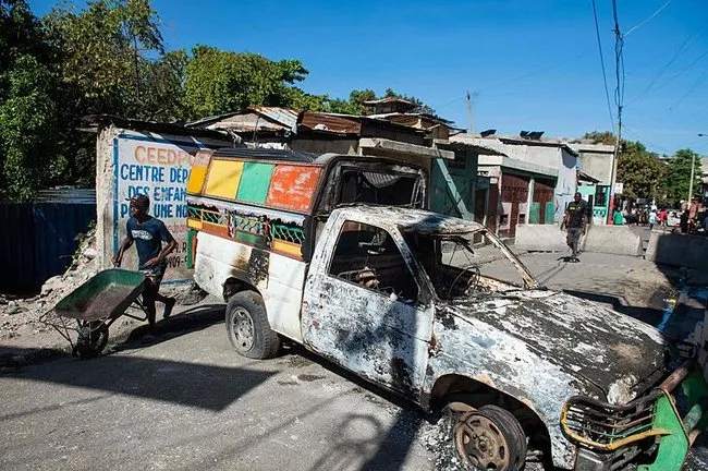 Haiti’de çete katliamı: 187 ölü
