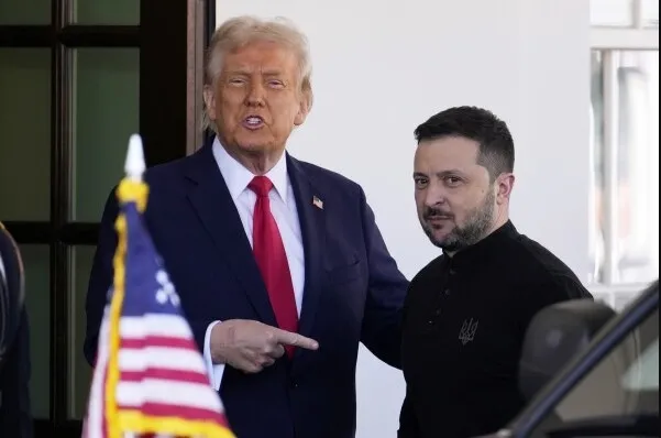beyaz-saraydaki-ukrayna-zirvesi-oncesi-gerilim-trump-masaya-sartlarini-koydu-zelenskiy-geri-adim-atmiyor-1755507450847.jpg Beyaz Saray’daki Ukrayna zirvesi öncesi gerilim: Trump masaya şartlarını koydu! Zelenskiy geri adım atmıyor