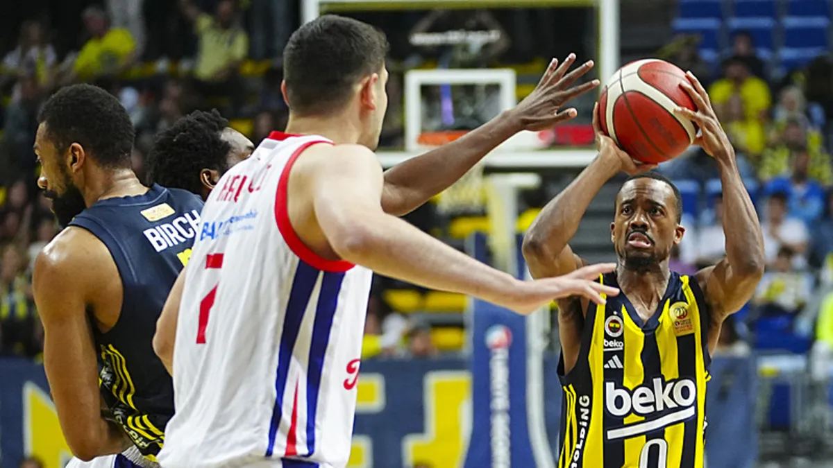 Fenerbahçe Beko, Bahçeşehir Koleji’ni farklı geçti! Fenerbahçe Beko, Bahçeşehir Koleji’ni farklı geçti!