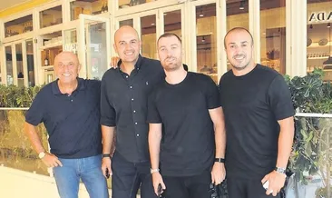 Sabah kahvaltısı için buluştular