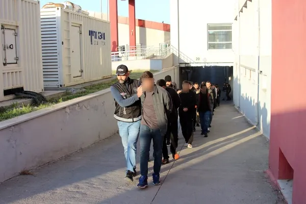 organize-suc-orgutu-operasyonunda-57-tutuklama-1745049560813.jpg