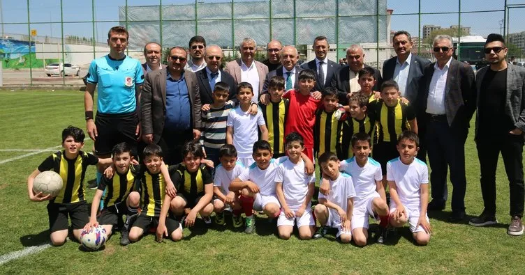 TFF Başkanı Büyükekşi, Sivas Valisi Şimşek ve Sivas Belediyespor’u ziyaret etti