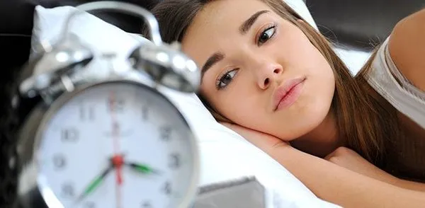 Gece sık sık uyanmanın 20 nedeni