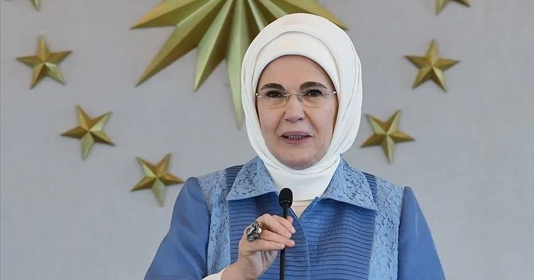 Emine Erdoğan’dan ‘iyi tatiller’ mesajı