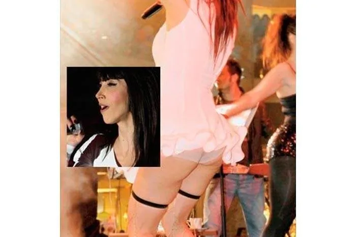 Hande Den Mini Etekli Frikik Galeri Magazin