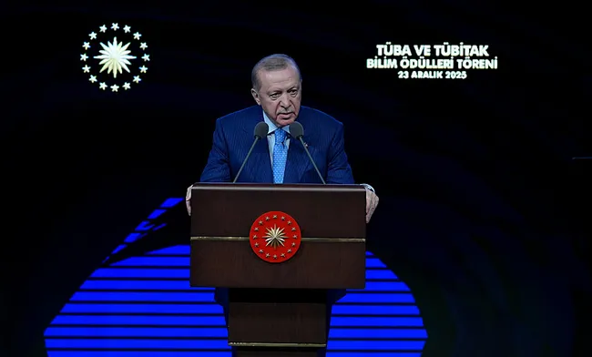 son-dakika-baskan-erdogan-gelecegimizi-bilimle-insa-etmek-zorundayiz-1766493153748.jpeg SON DAKİKA | Başkan Erdoğan: Ülkemiz bölgenin veri üssü konumuna gelecek