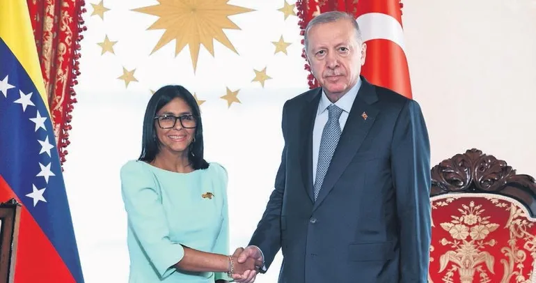 Dolmabahçe’de Venezuela mesaisi