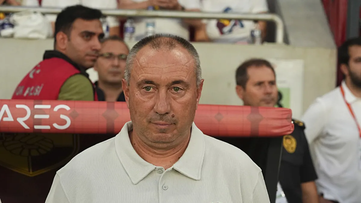 Stanimir Stoilov: "Transferde çok ciddi hamleler yaptık"