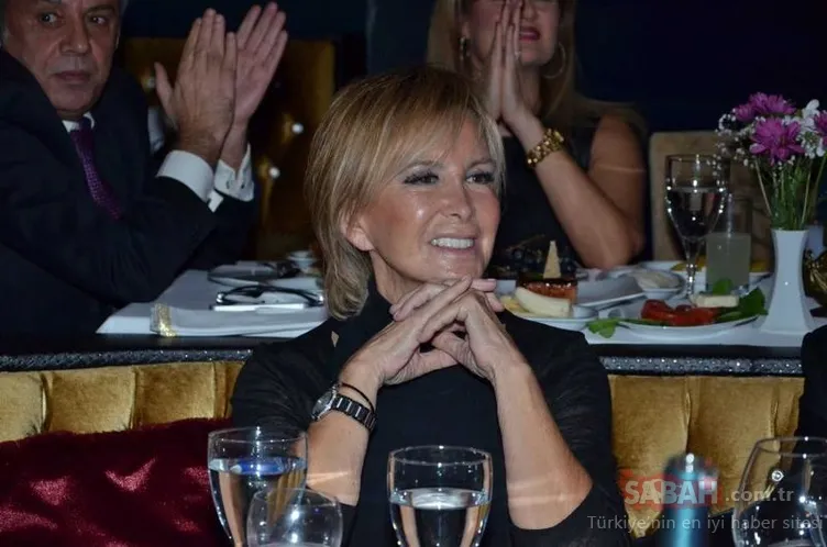 Türkan Şoray’dan Filiz Akın’a duygusal veda: Kalbimdeki yerin acıyor, hiç geçmeyecek!