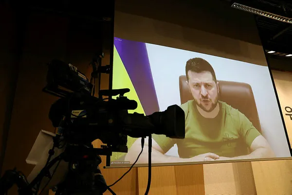 Zelenskiy 'Tüm dünya endişelenmeli' sözleri ile uyardı: Putin nükleer silah kullanabilir...
