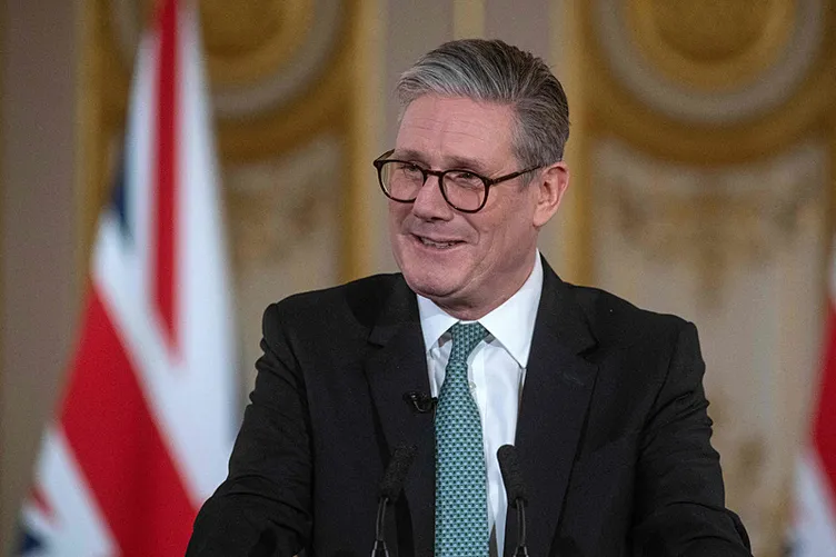 Londra zirvesinin perde arkası: Trump’ın Ukrayna resti AB’yi sarstı! Çaresiz Avrupa son çırpınışta!