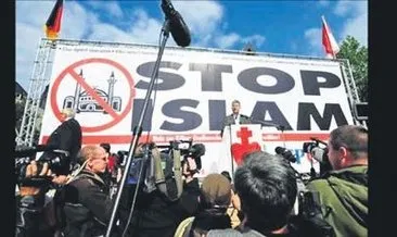 Avrupa’da İslam karşıtlığı sosyal medyada yayıldı