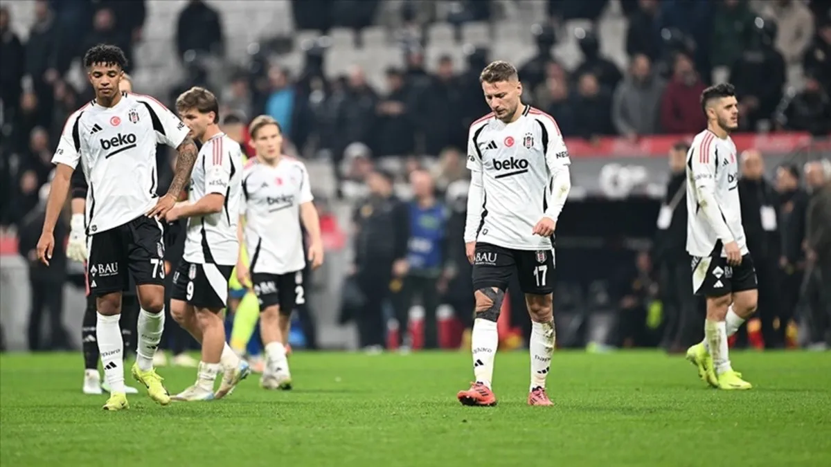 ATAKAŞ HATAYSPOR BEŞİKTAŞ CANLI | Beşiktaş, Hatay'da çıkış arıyor! Mücadelede ikinci yarı oynanıyor...